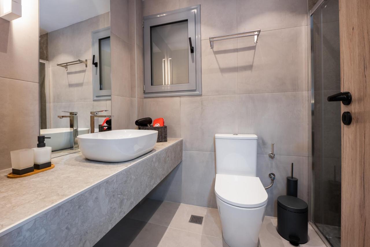 Kaso - Veikou Apartment Athens Ngoại thất bức ảnh